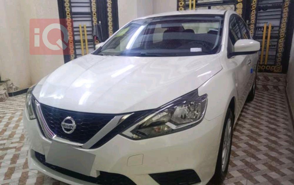 نیسان سێنترا